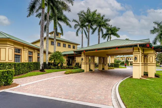 $330,000 | 3990 Loblolly Bay Drive, Unit 302, Naples, FL 34114