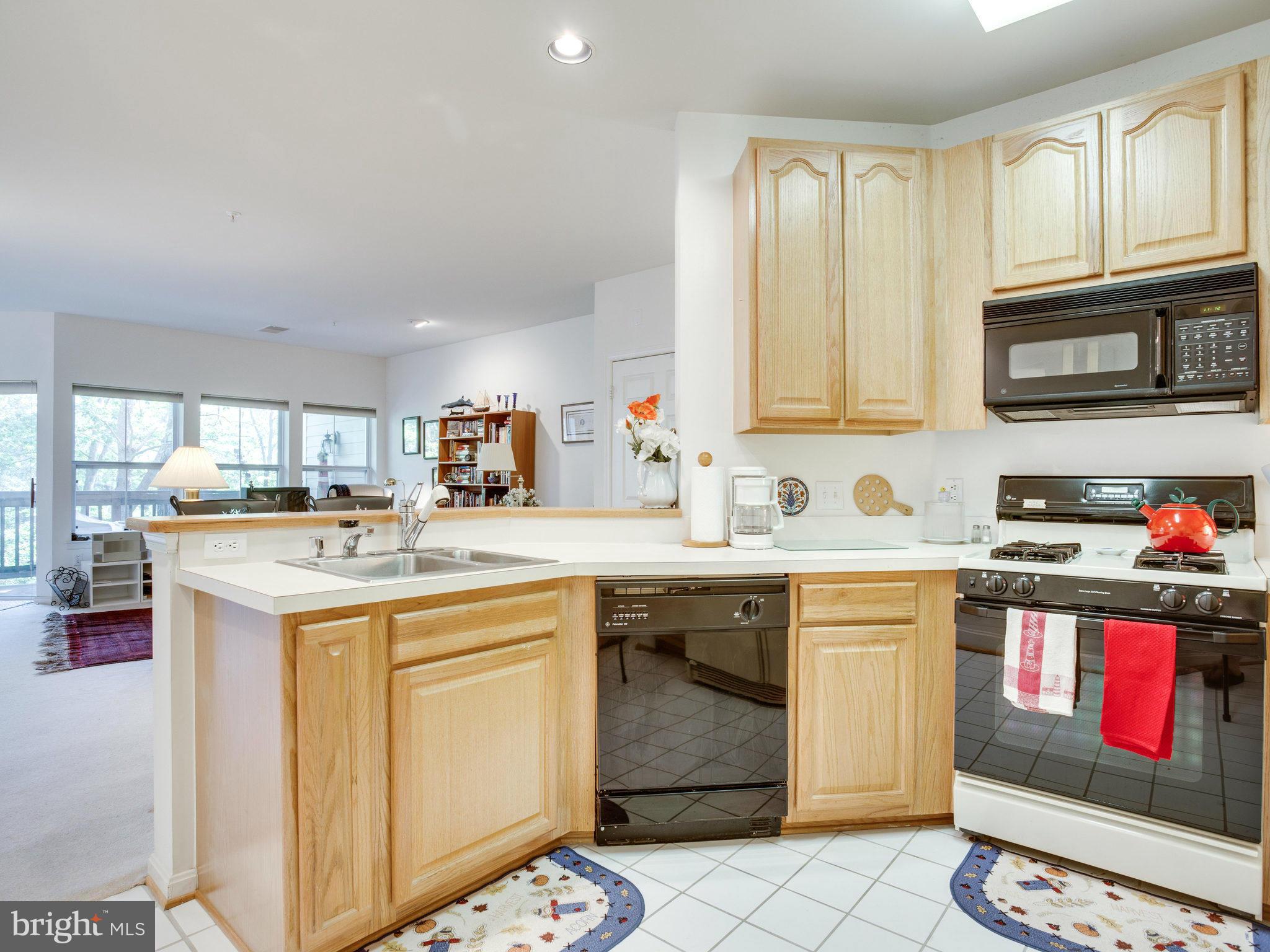 824 Runabout Loop, Unit 824 Solomons, MD 20688 - Photo 9 of 30 Kitchen