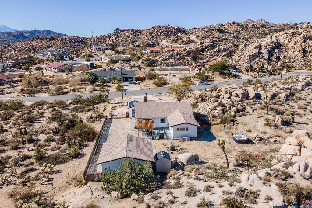 6295 Avila Road Yucca Valley, CA 92284 - Photo 15 of 75