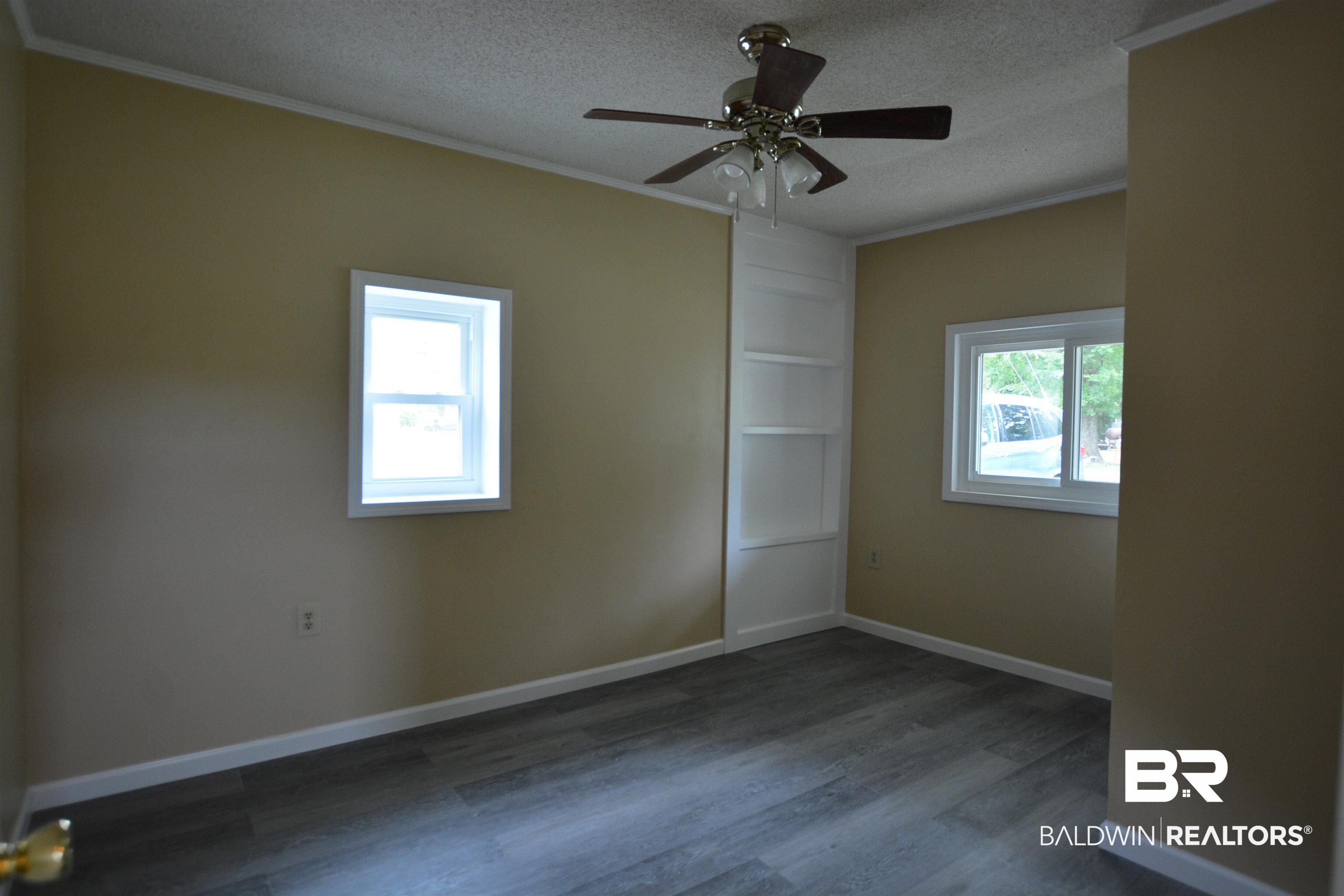 422 West 4th Avenue Foley, AL 36535 - Photo 2 of 28