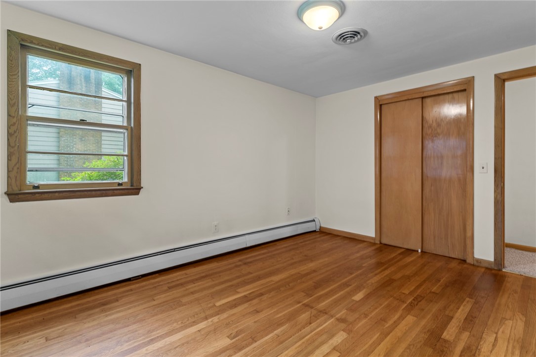 32 Rowe Drive Cranston, RI 02921 - Photo 14 of 48 Gallery Image 14