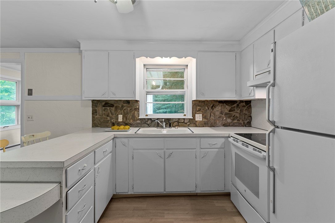 32 Rowe Drive Cranston, RI 02921 - Photo 33 of 48 Gallery Image 33