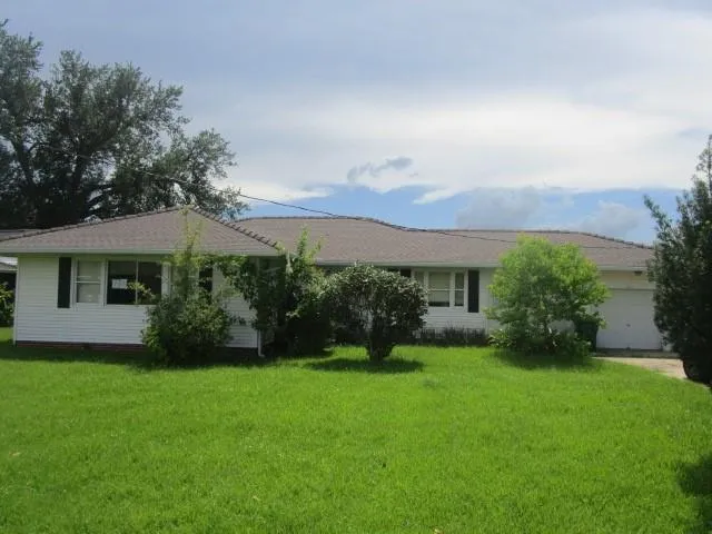 $139,500 | 527 North Airline Avenue, Gramercy, LA 70052