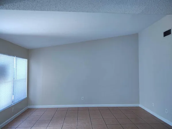 $2,495 | 3779 Mil-Run Court, Greenacres, FL 33463