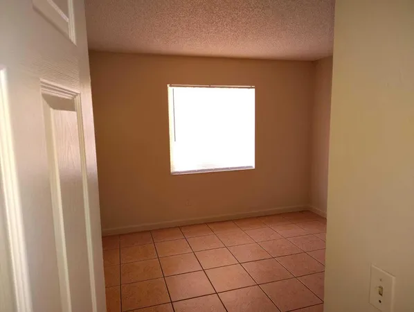 $2,495 | 3779 Mil-Run Court, Greenacres, FL 33463