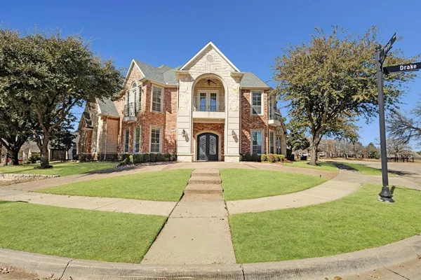 $6,495 | 1004 Drake Drive, Euless, TX 76039