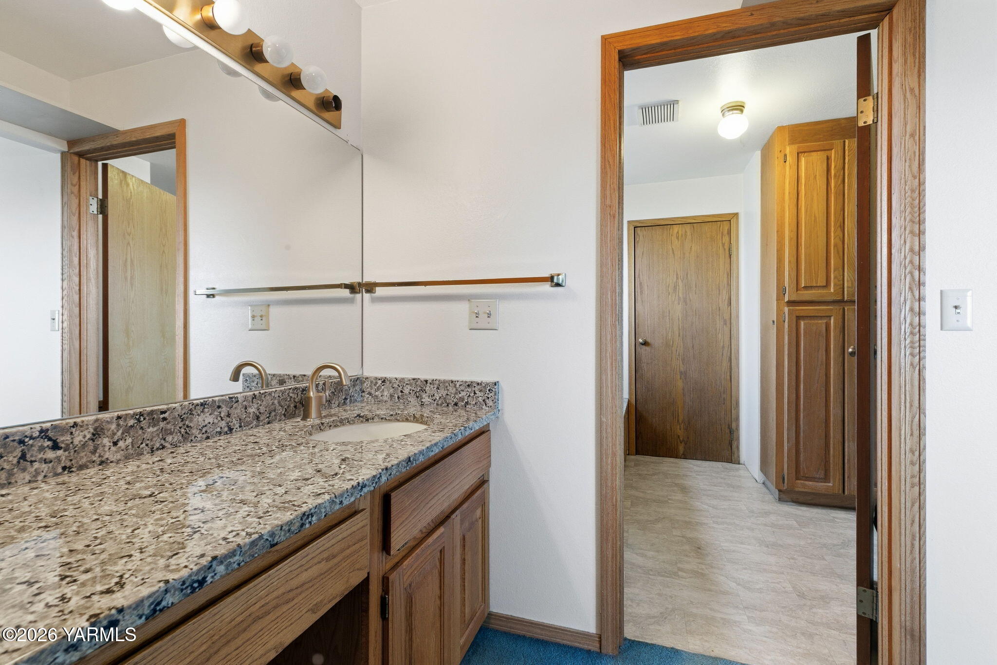 3409 Goodman Road Yakima, WA 98903 - Photo 19 of 34 Cuevas_260309_GoodmanRd_Yakima_24