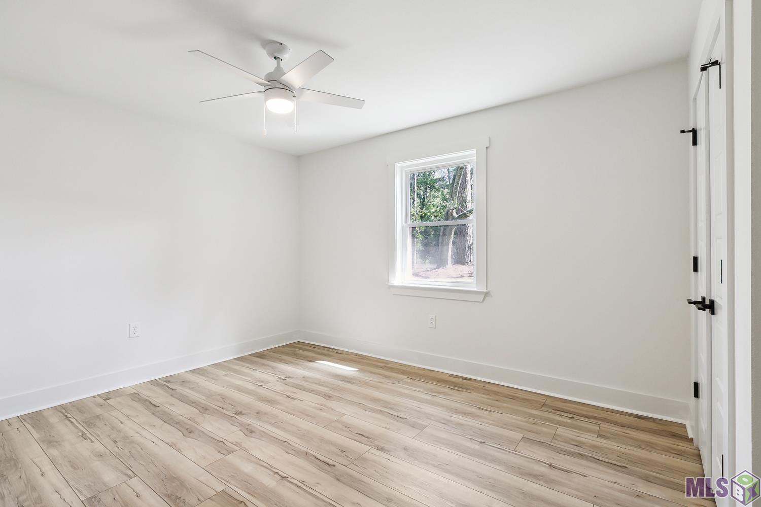 33007 Duff Road Walker, LA 70785 - Photo 9 of 13 Gallery Image 9