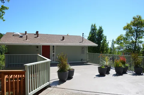 $1,050,000 | 140 Redwood Road, Fairfax, CA 94930
