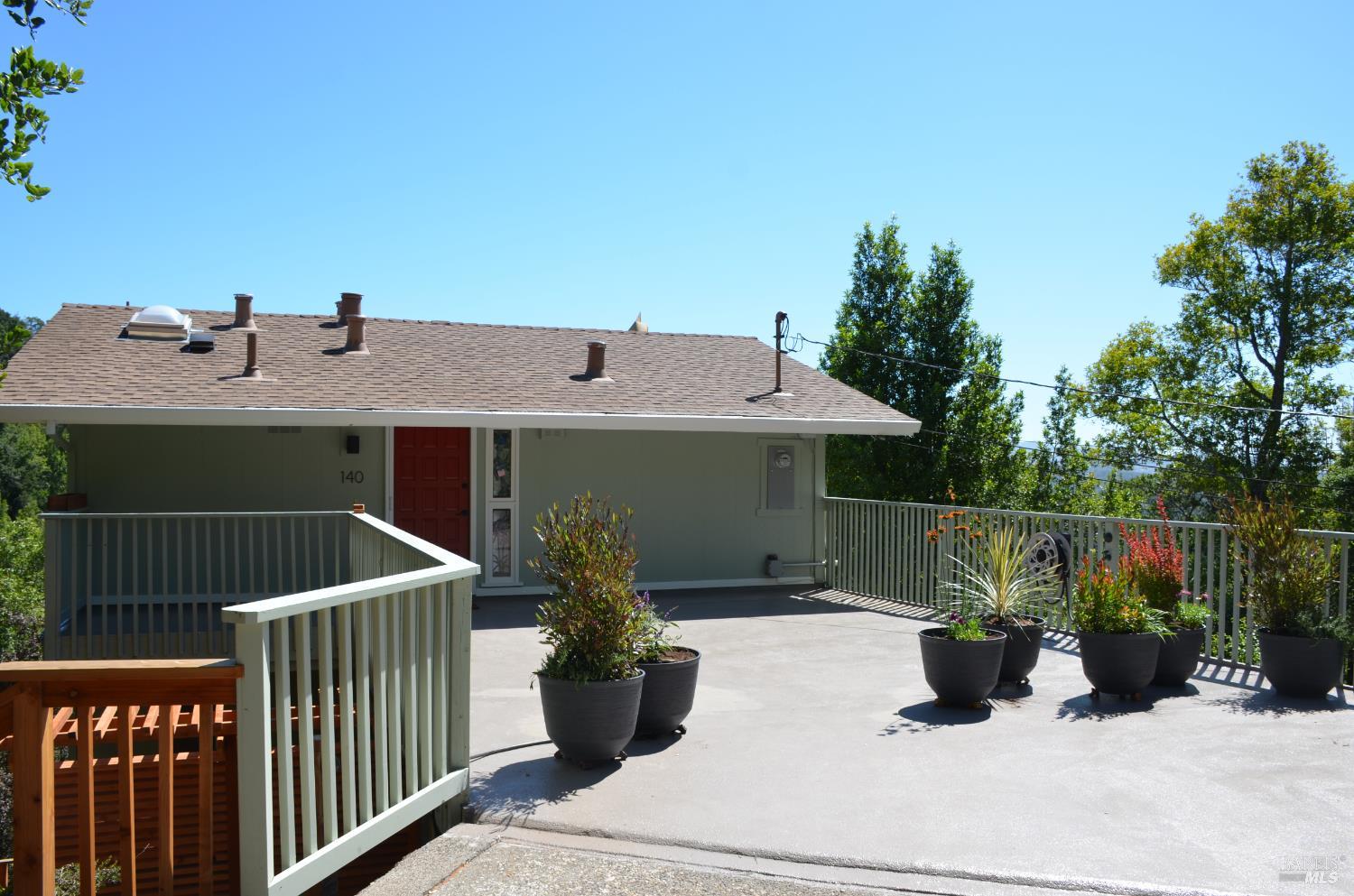 140 Redwood Road Fairfax, CA 94930 - Photo 2 of 26