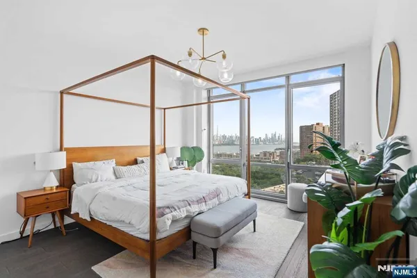 $5,145 | 320 Adolphus Avenue, Unit 1003, Cliffside Park, NJ 07010