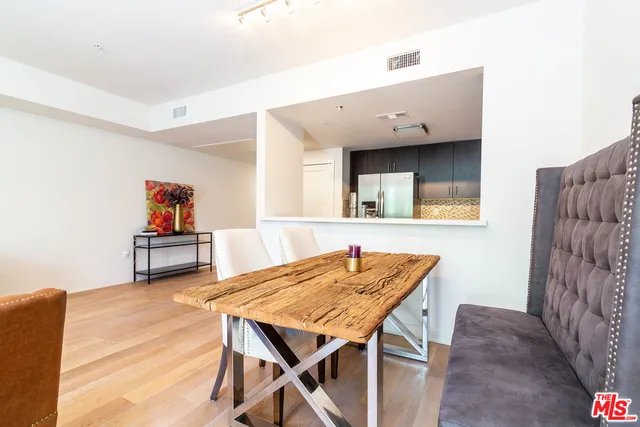 $815,000 | 436 South Virgil Avenue, Unit 206, Los Angeles, CA 90020