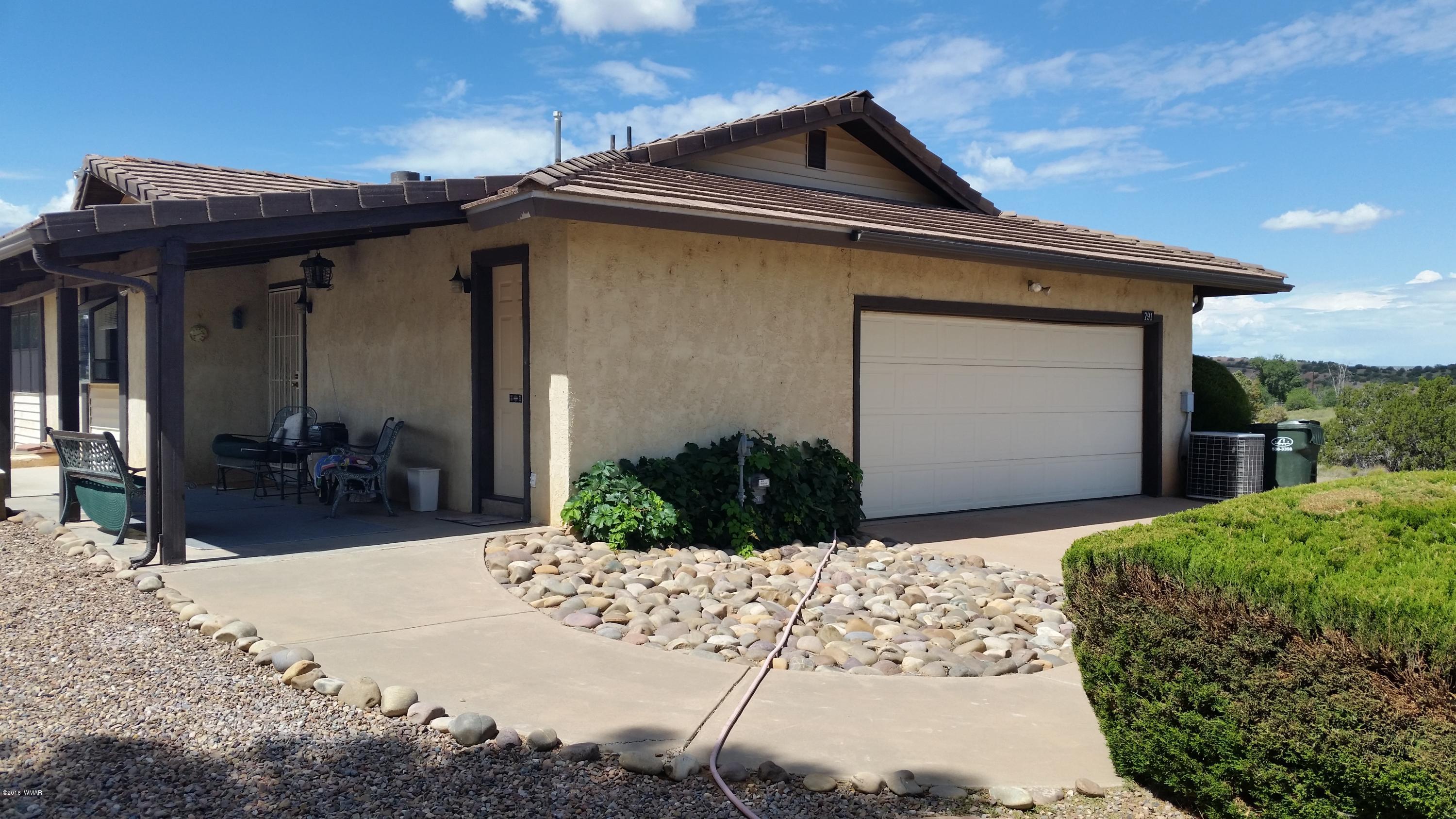 791 West 4th Street South Snowflake, AZ 85937 - Photo 45 of 46 a front view of a house