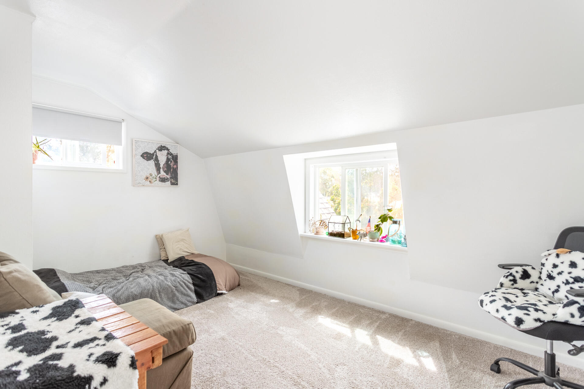 8132 Maynard Road Palo Cedro, CA 96073 - Photo 19 of 35 a bedroom with a bed and a window
