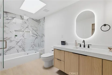 $2,399,999 | 5016 Rubio Avenue, Encino, CA 91436