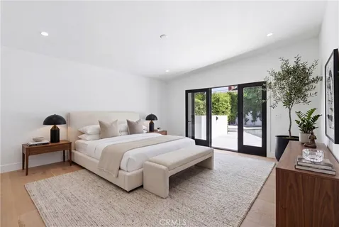 $2,399,999 | 5016 Rubio Avenue, Encino, CA 91436