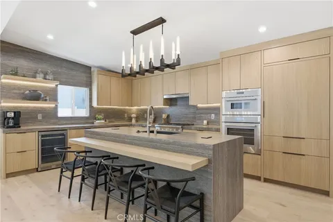 $2,399,999 | 5016 Rubio Avenue, Encino, CA 91436