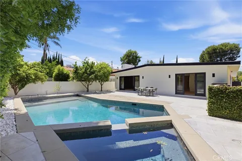 $2,399,999 | 5016 Rubio Avenue, Encino, CA 91436