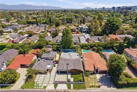 $2,399,999 | 5016 Rubio Avenue, Encino, CA 91436