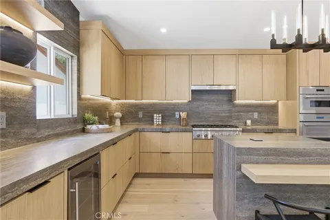 $2,399,999 | 5016 Rubio Avenue, Encino, CA 91436