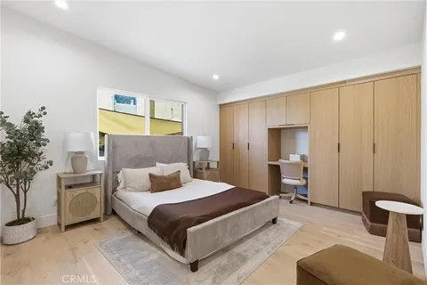 $2,399,999 | 5016 Rubio Avenue, Encino, CA 91436