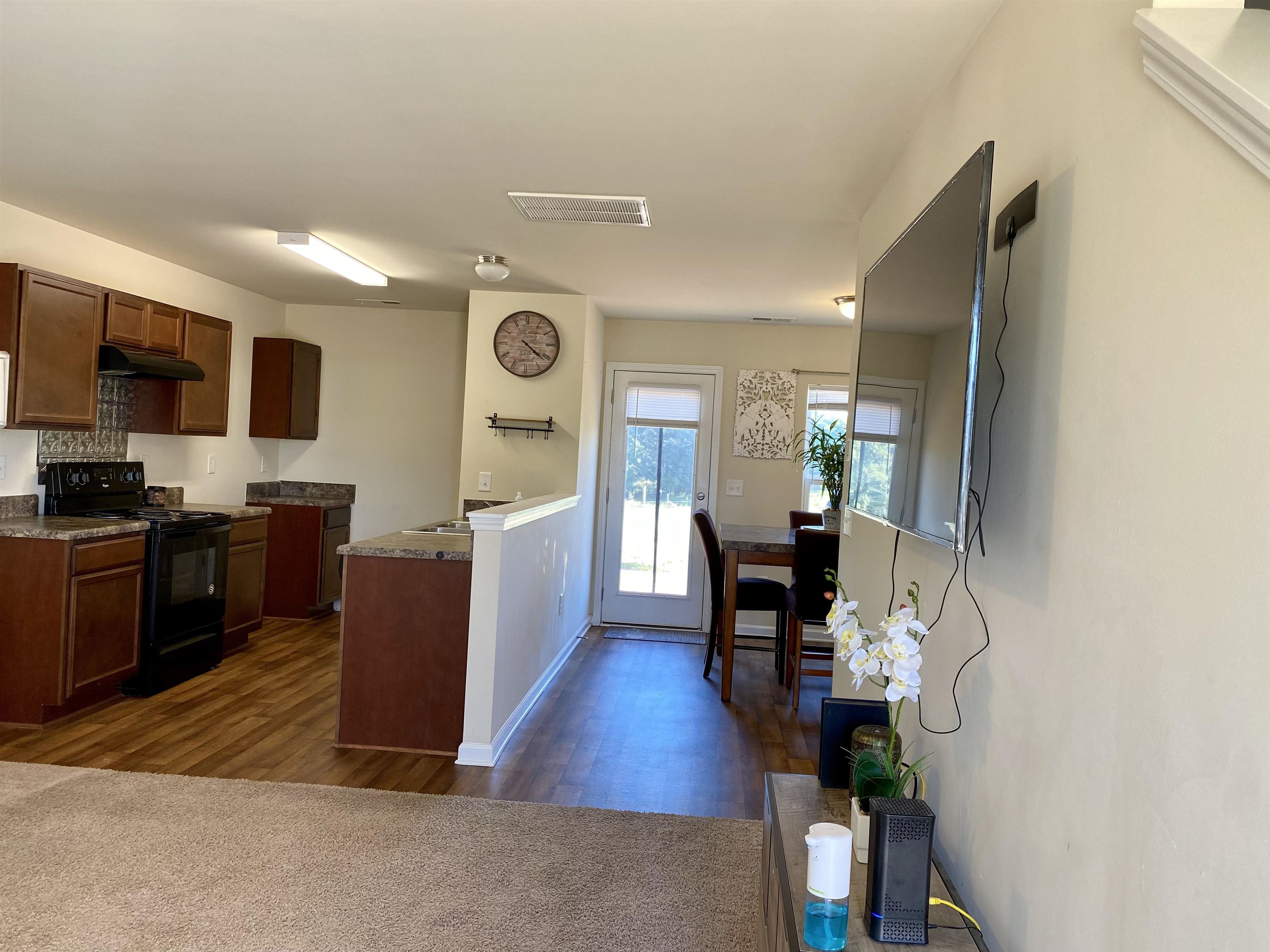257 Old Burnett Road Inman, SC 29349 - Photo 2 of 30