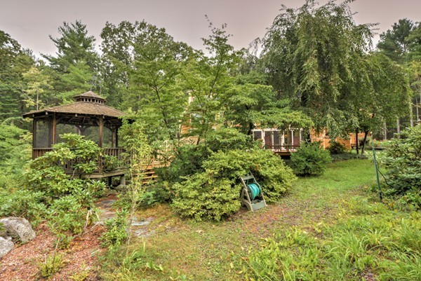 37 Wedgewood Road Stow, MA 01775 - Photo 28 of 30 a view of a garden with plants