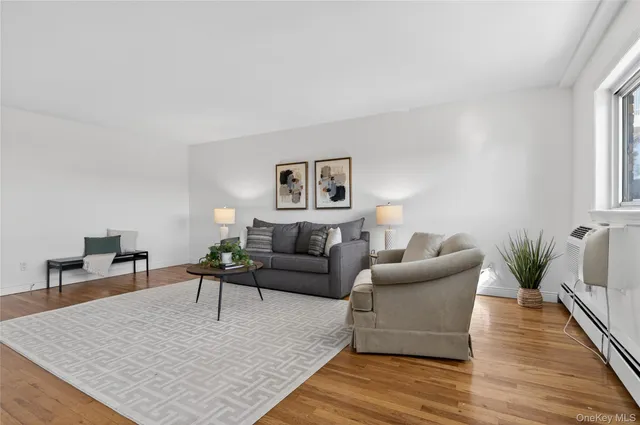 $339,000 | 1 Toms Point Lane, Unit C BUILDING 1, Port Washington, NY 11050