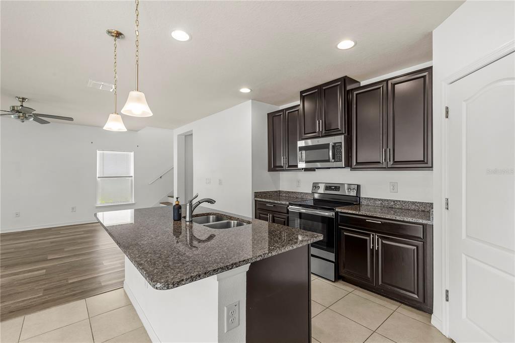 14207 Poke Ridge Drive Riverview, FL 33579 - Photo 13 of 44