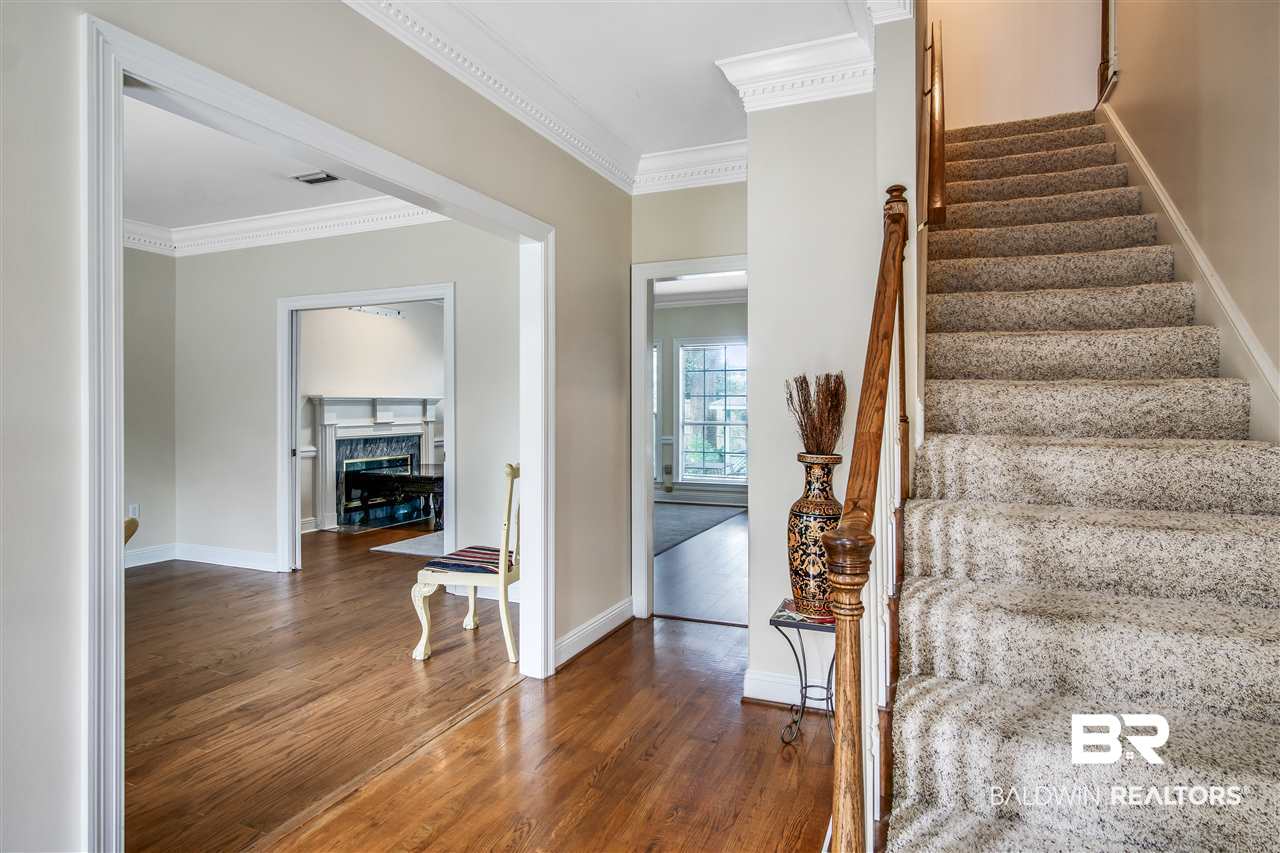 1282 Savannah Drive Mobile, AL 36609 - Photo 3 of 17