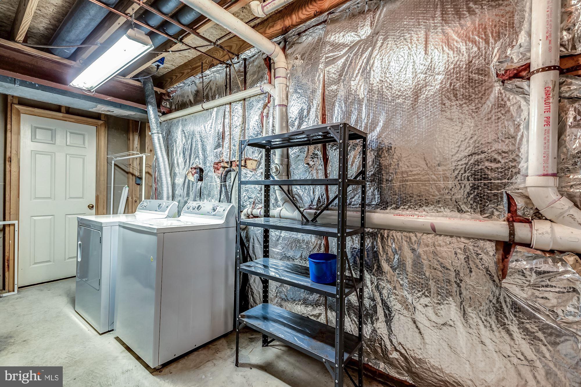 4361 Cub Run Road Chantilly, VA 20151 - Photo 35 of 41 utility laundry room in LL