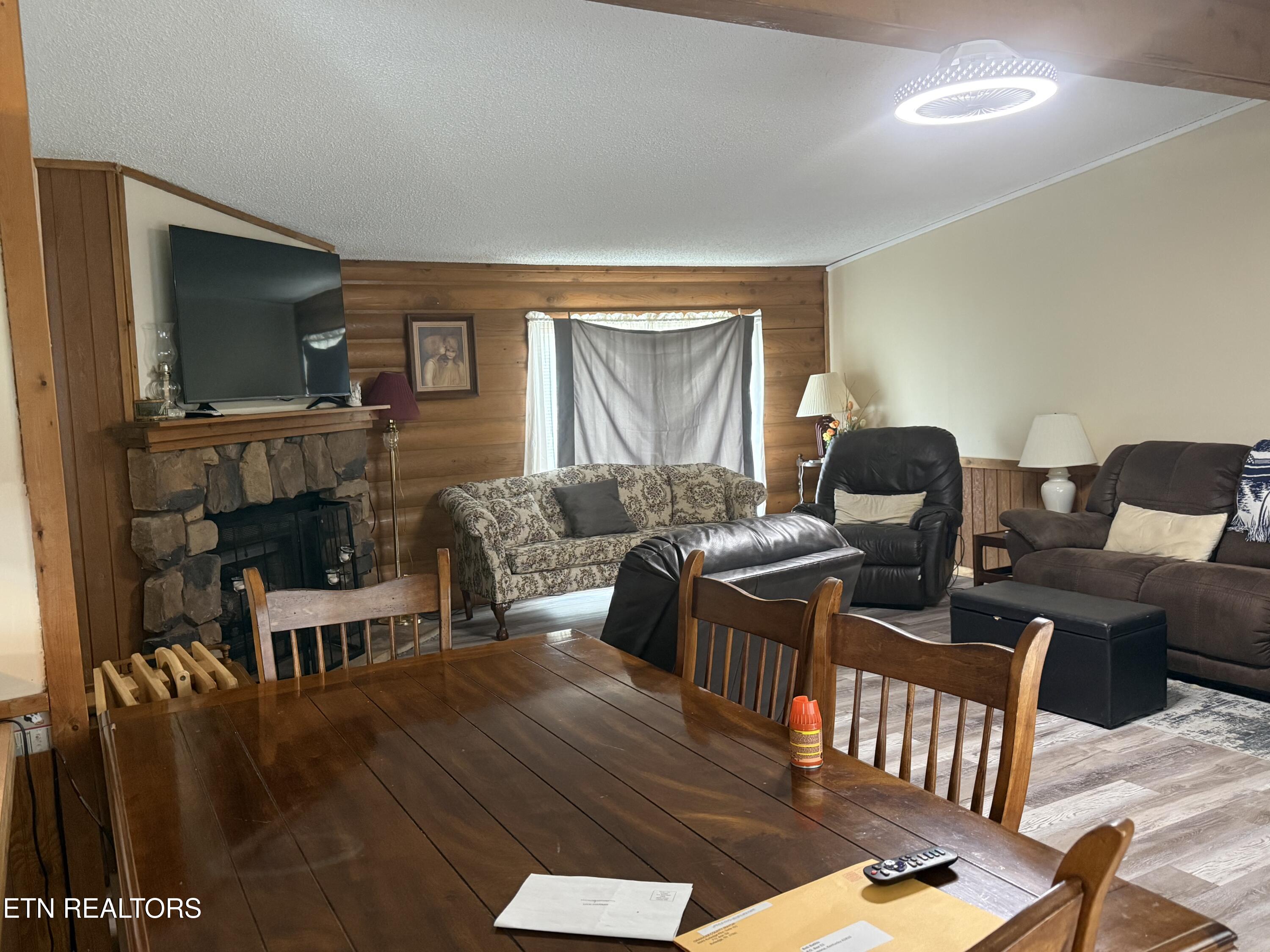 6800 Lakeshore Drive Rutledge, TN 37861 - Photo 32 of 42 6800 Lakeshore Dr Pics35.jpg