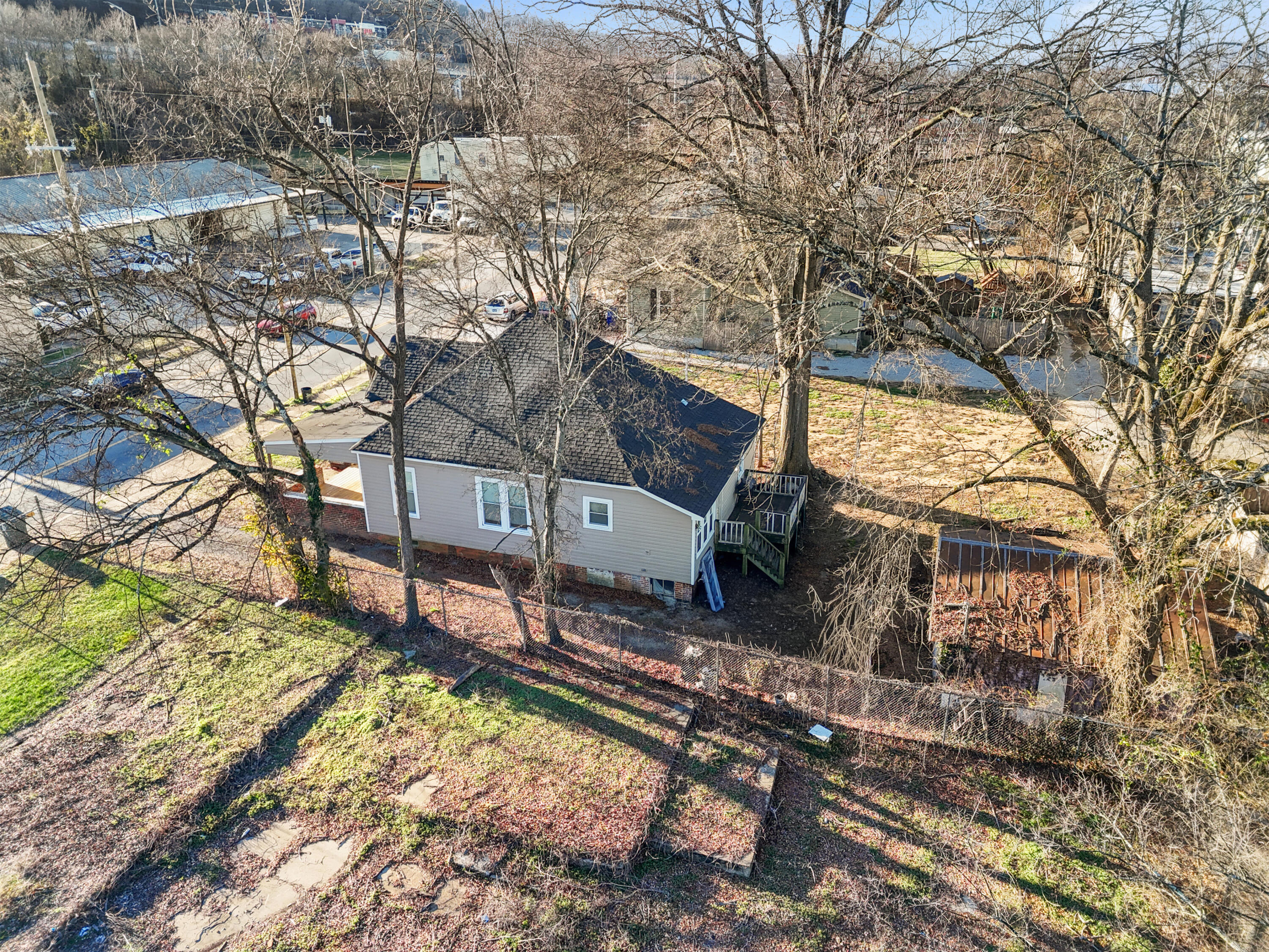 1915 Dodds Avenue Chattanooga, TN 37404 - Photo 21 of 28 dji_20260120221437_0130_d
