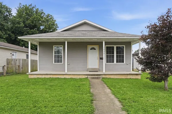 $169,900 | 1033 11th Street, Tell City, IN 47586
