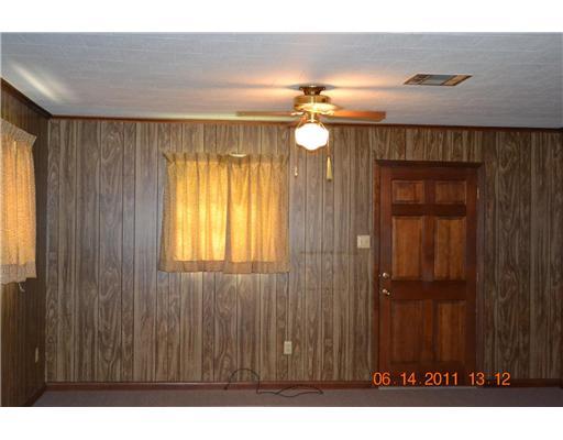 127 Locust Street Boutte, LA 70039 - Photo 3 of 19 Gallery Image 3