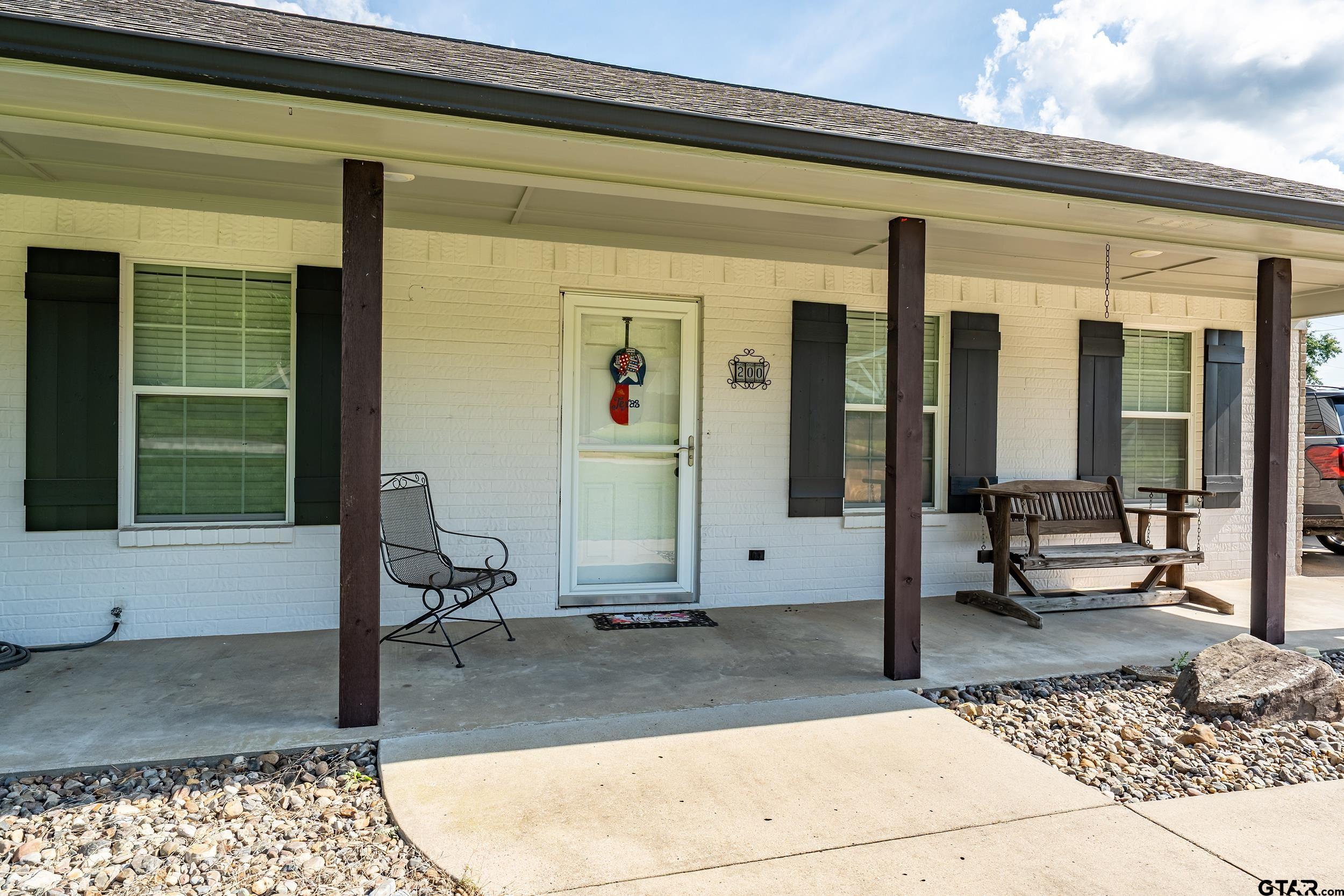 200 David Hawkins, TX 75765 - Photo 4 of 36 a view of a entryway front of house