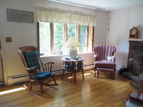 11 Pineview Road Sterling, MA 01564 - Photo 11 of 22