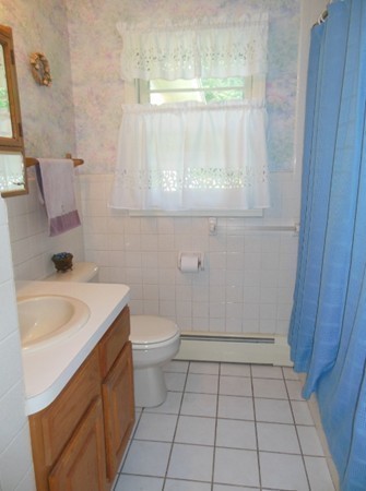 11 Pineview Road Sterling, MA 01564 - Photo 17 of 22