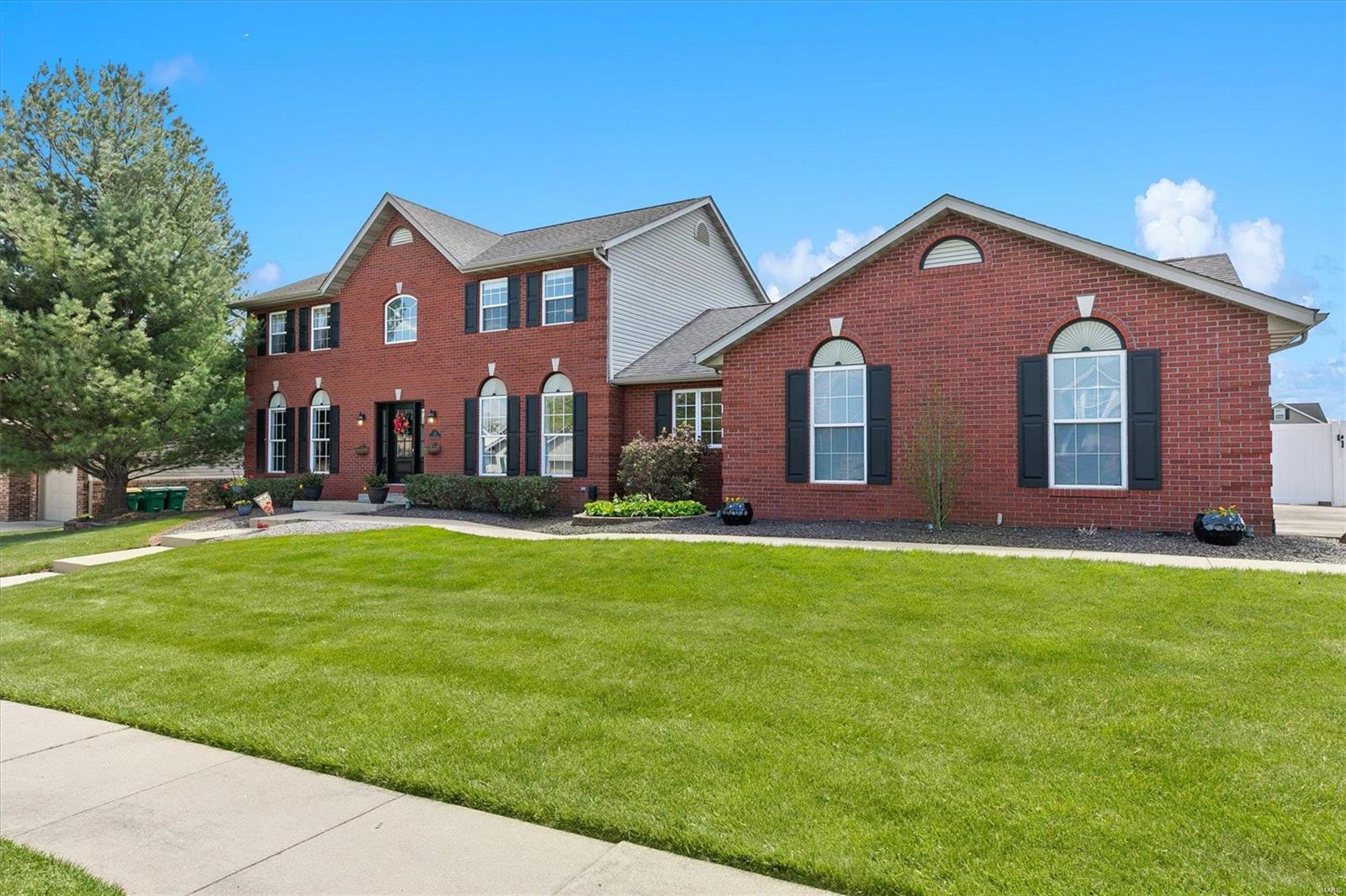 113 Summerlin Ridge O'Fallon, IL 62269 - Photo 2 of 59