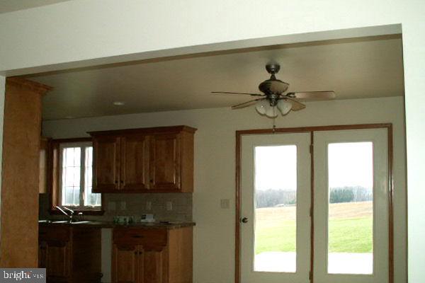 143 Fox Road Schuylkill Haven, PA 17972 - Photo 4 of 10 Gallery Image 4