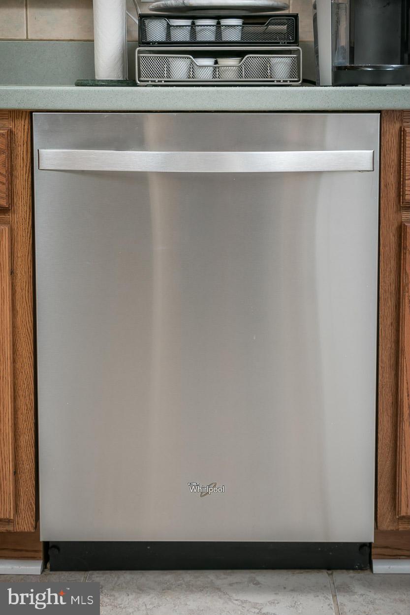 9408 Oak White Road Baltimore, MD 21236 - Photo 15 of 30 a close up view of washer