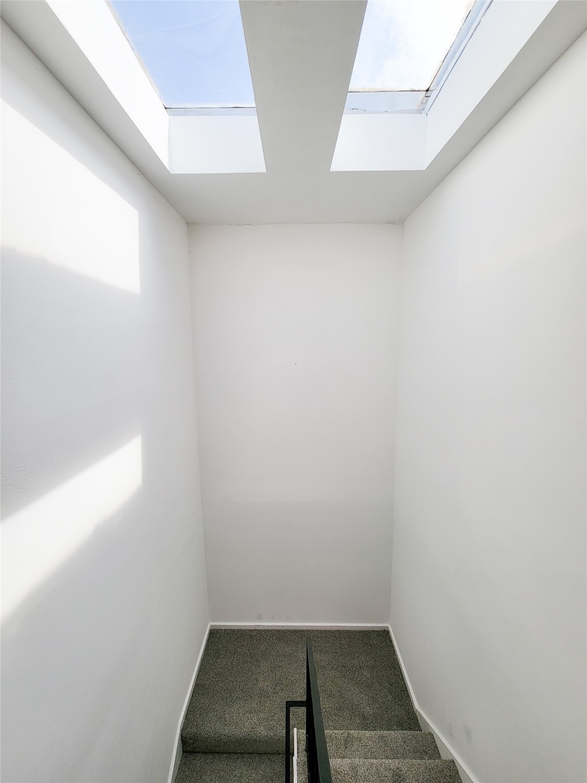 2243 West Alabama Street, Unit B Houston, TX 77098 - Photo 22 of 44