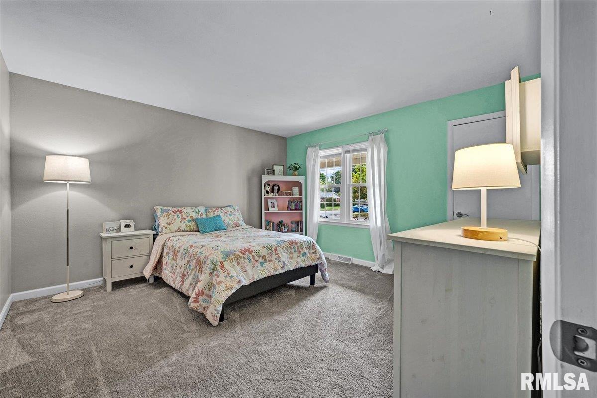 1156 Brentwood Road Morton, IL 61550 - Photo 14 of 43 Gallery Image 14