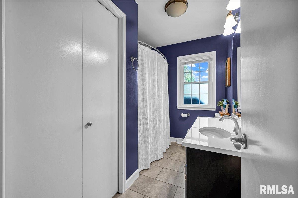 1156 Brentwood Road Morton, IL 61550 - Photo 15 of 43 Gallery Image 15
