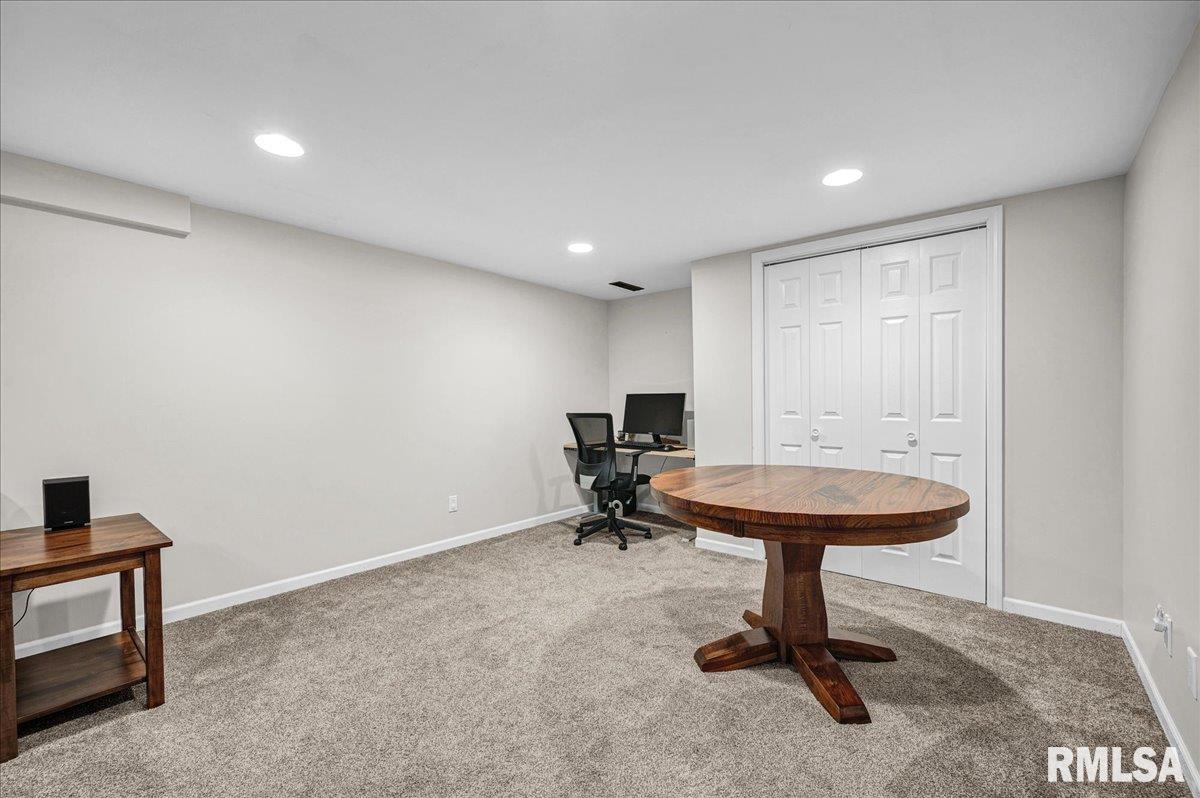 1156 Brentwood Road Morton, IL 61550 - Photo 19 of 43 Gallery Image 19