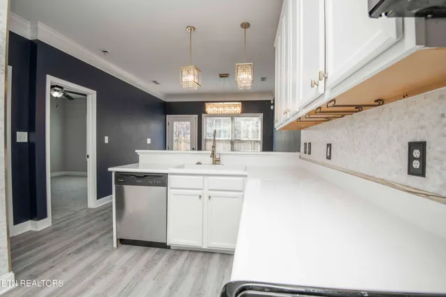 $389,000 | 7143 Deer Springs Way, Powell, TN 37849