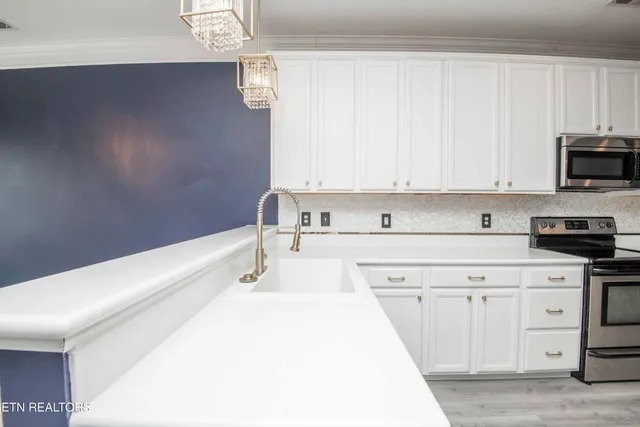 $389,000 | 7143 Deer Springs Way, Powell, TN 37849