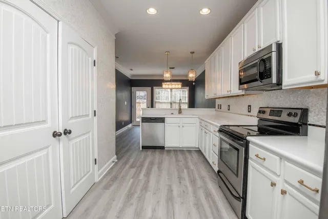 $389,000 | 7143 Deer Springs Way, Powell, TN 37849