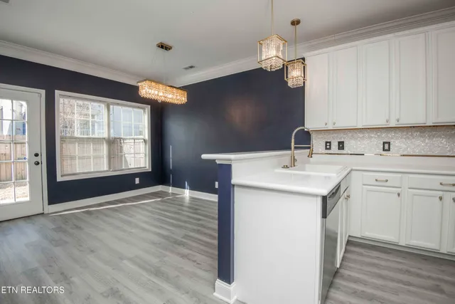 $389,000 | 7143 Deer Springs Way, Powell, TN 37849