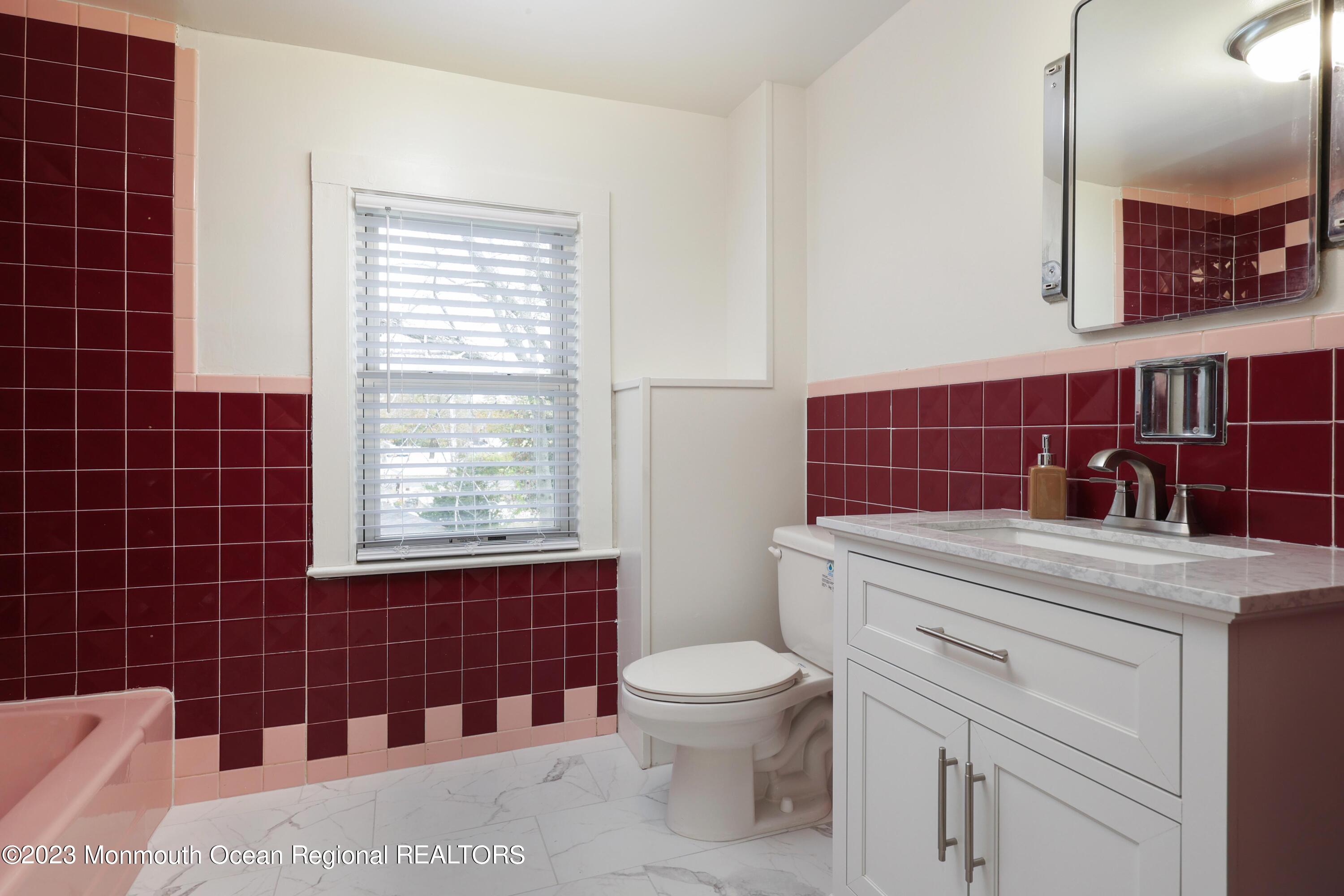 Cherry Tree Farm Road Middletown, NJ 07748 - Photo 11 of 18 758A3276